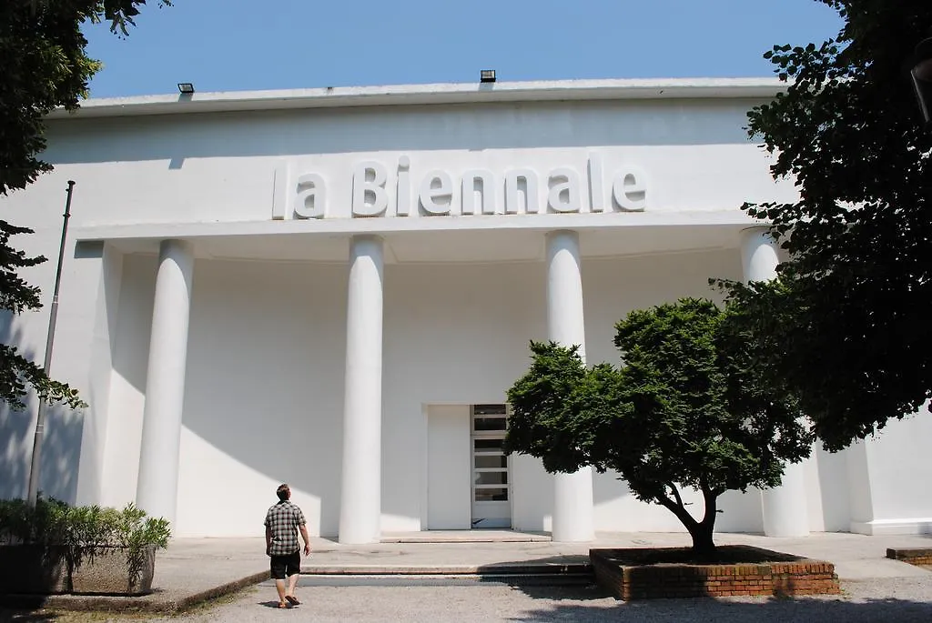 Barbera-Biennale Apartment Venice